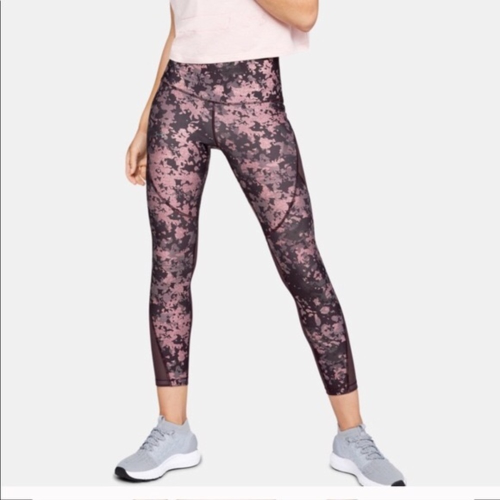 Under Armour Purple leggings with mesh large